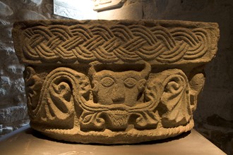 Abbazia di San Caprasio, capitello